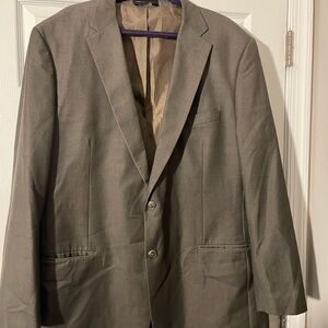 Sophisticated Men's Gray Suit Jacket